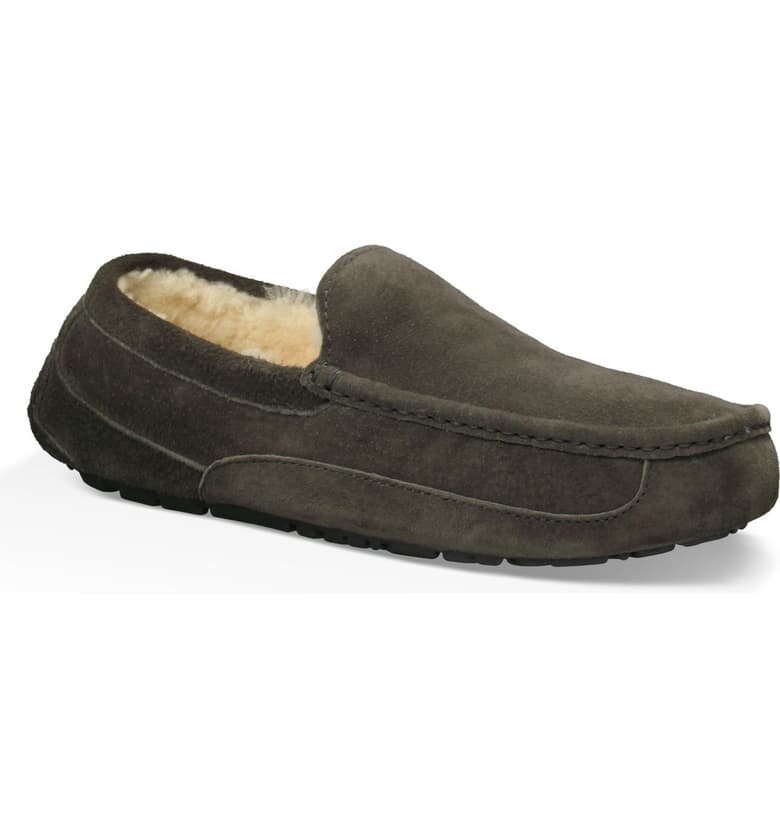UGG Ascot Slipper